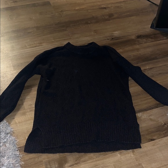 Abercrombie & Fitch Black Crewneck Sweater - Picture 1 of 3